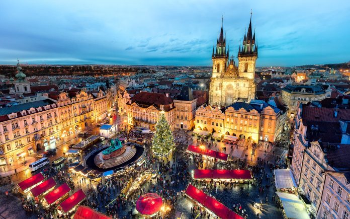 Τετραήμερη Χριστουγεννιάτικη Εκδρομή στην Πράγα: Πρόγραμμα - Προθεσμίες