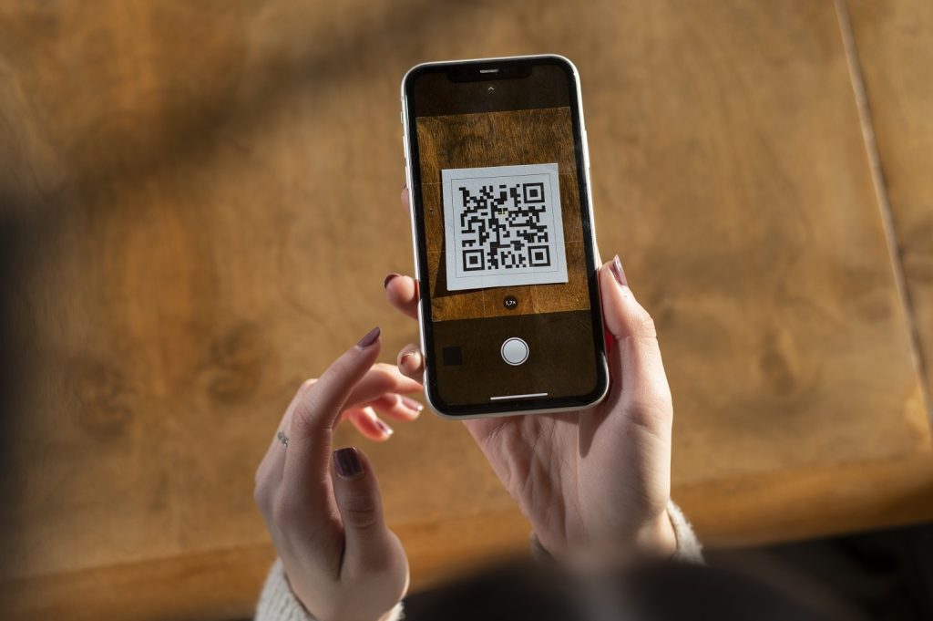 Τι ισχύει με το QR code στα παραστατικά εσόδων