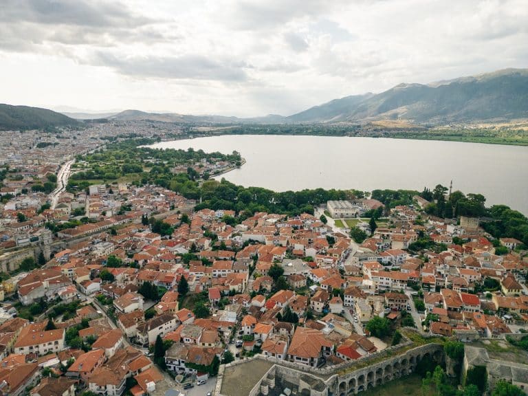 Εκδρομή στα Μαγευτικά Ιωάννινα – Σάββατο 3 έως Τρίτη 6 Ιανουαρίου 2026